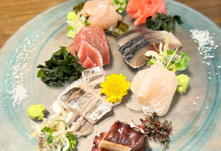 お刺身盛り合わせ